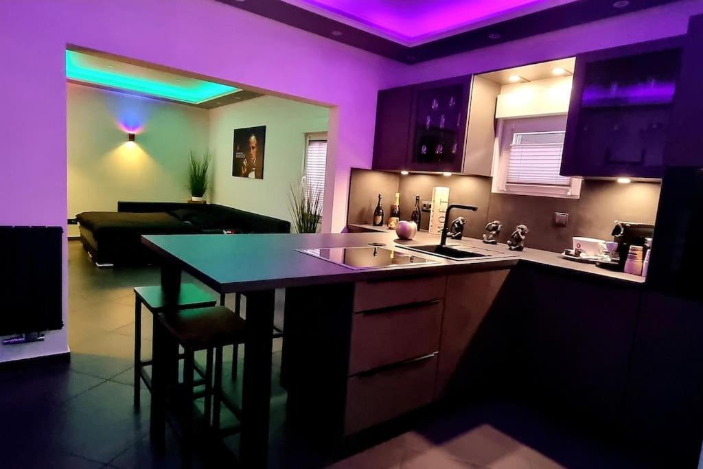 Luxus Loft Whirlpool Designer Kueche Bad * Хердеке