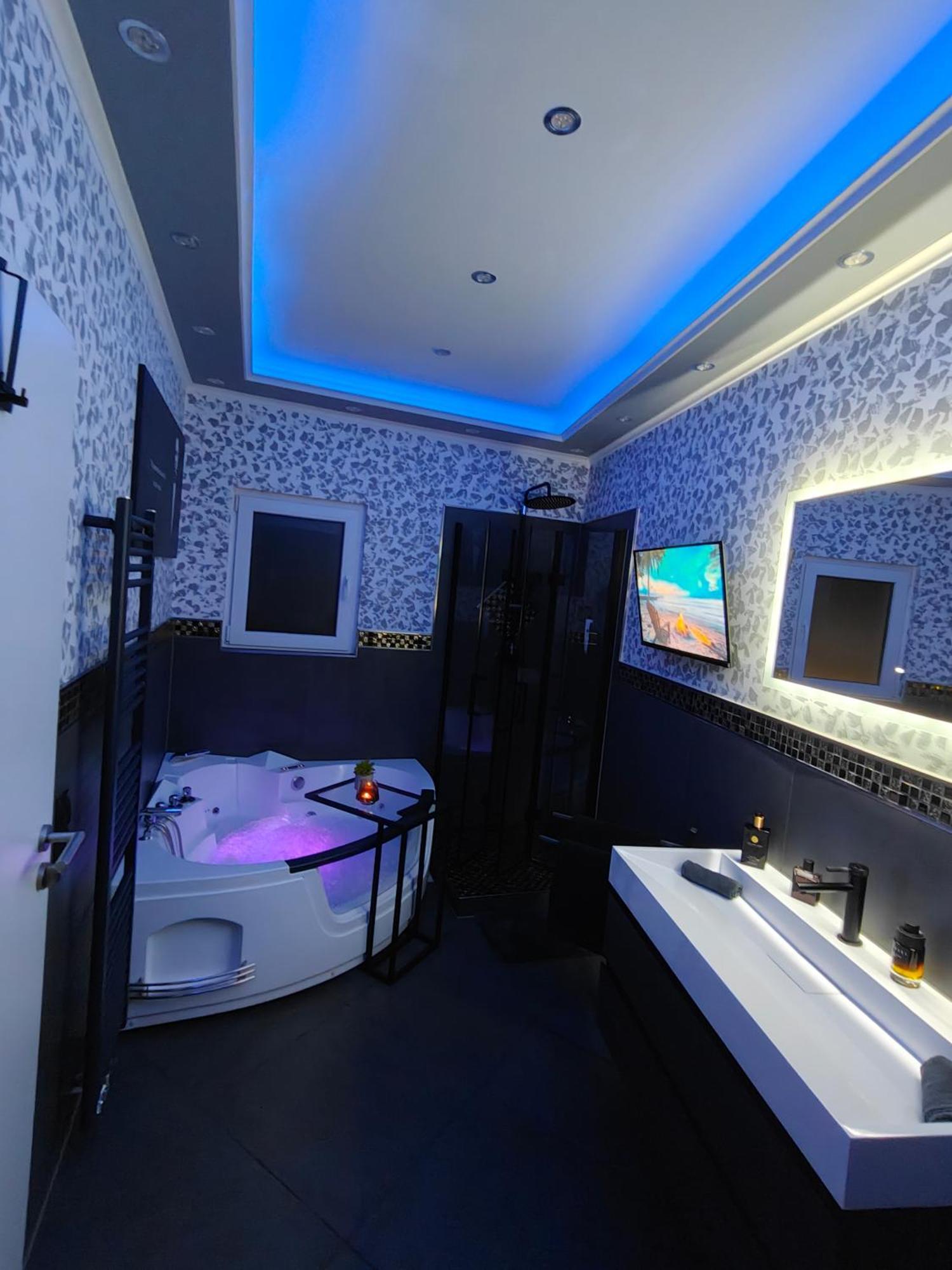 Luxus Loft Whirlpool Designer Kueche Bad Апартаменты Хердеке
